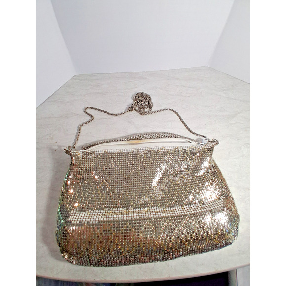 Yellow Sequin Gray inside with one Pocket and Silver Chain Clutch - Picture 1 of 6